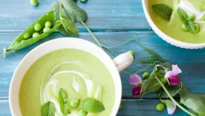 Courgette - Doperwtensoep met Feta en Basilicum