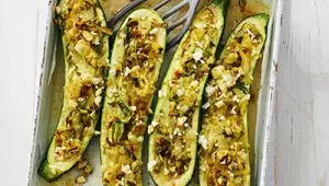 Courgette gevuld met andijvie