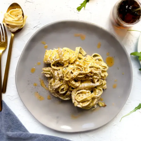 Tagliatelle met venkel, ricotta en chili-olie